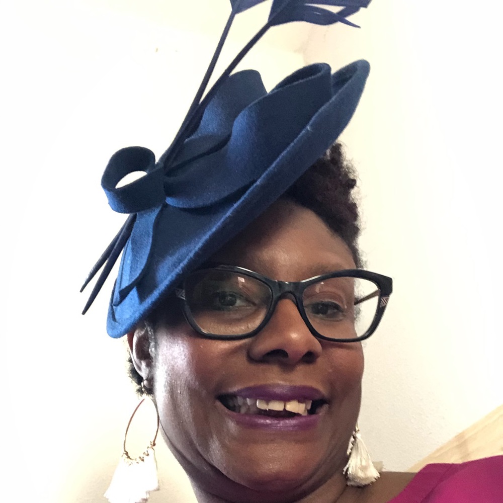 Meet your Posher, Wendy